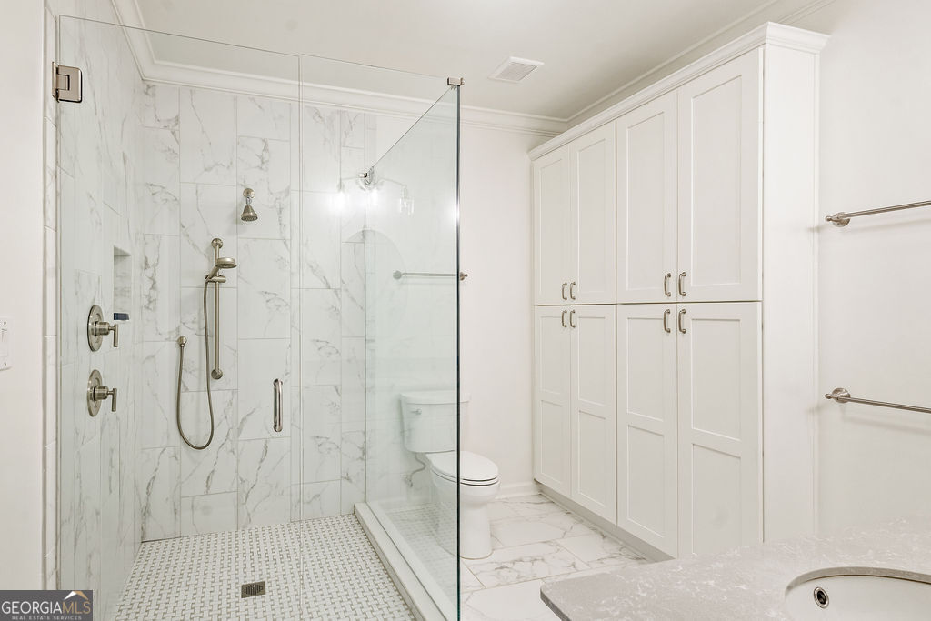 230 Haynes Road Moreland, GA 30259 - Photo 22 of 38 a bathroom with a shower
