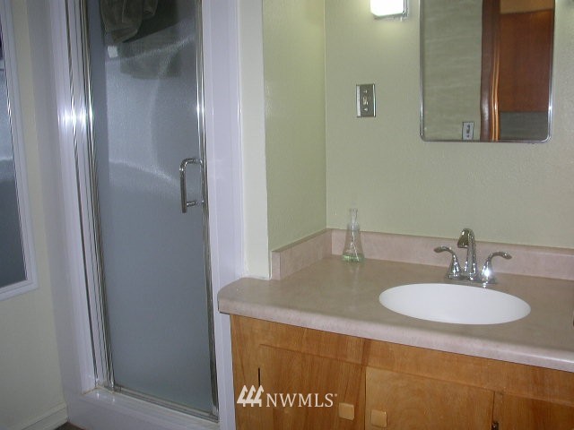 108 Virginia Place Longview, WA 98632 - Photo 9 of 22 Gallery Image 9