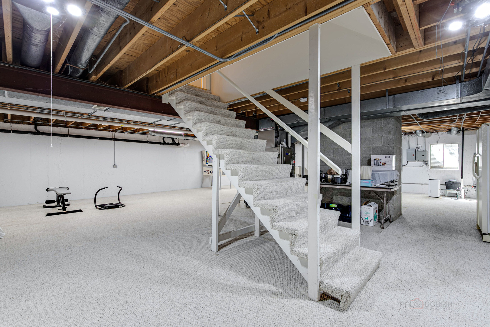 395 Fox Run Road Libertyville, IL 60048 - Photo 43 of 61 a view of entryway