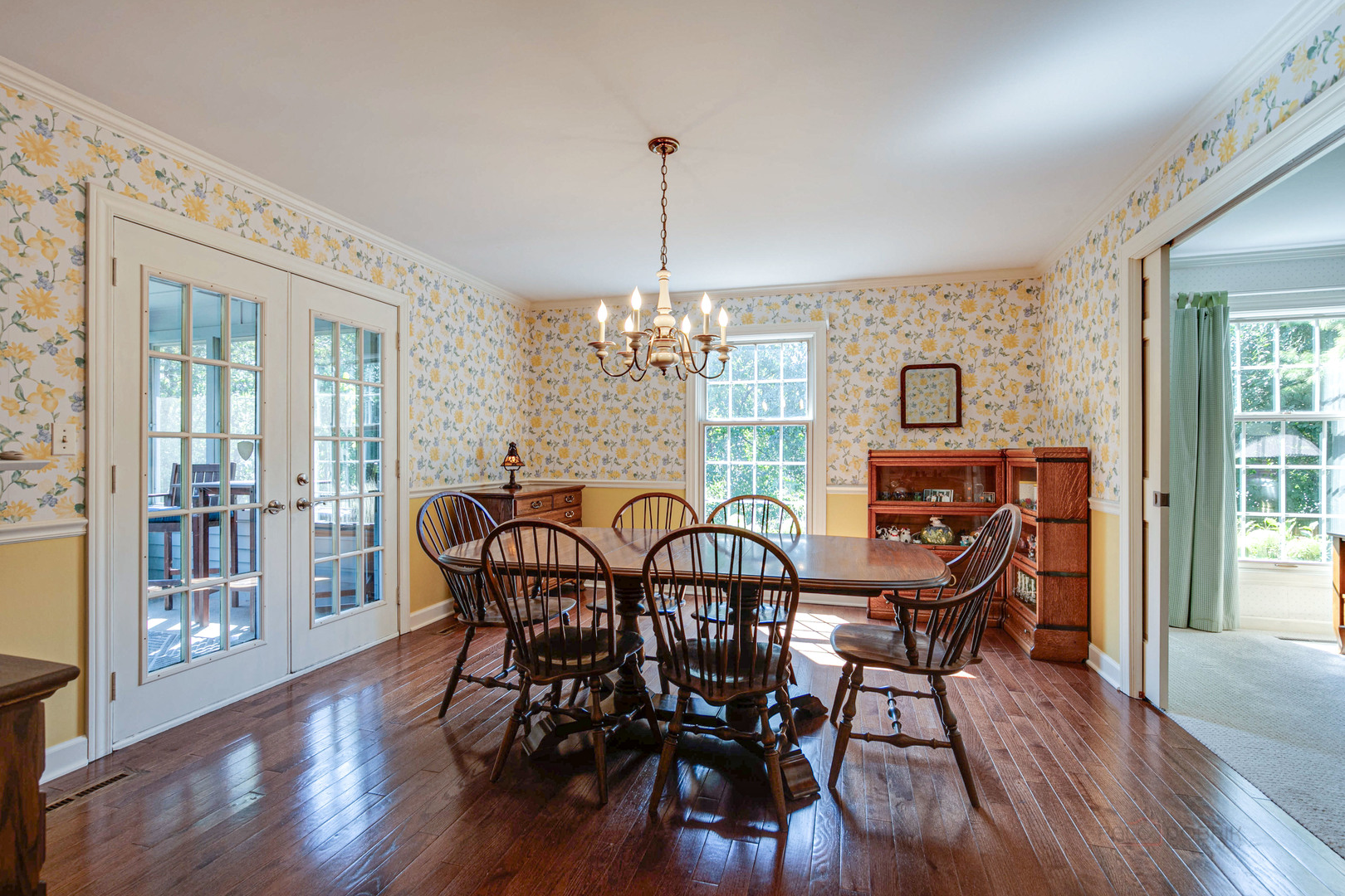 395 Fox Run Road Libertyville, IL 60048 - Photo 9 of 61 a view of a dining room with furniture window and wooden floor