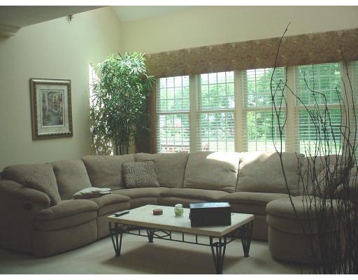 2 Coach House Road Grafton, MA 01536 - Photo 8 of 21 Gallery Image 8