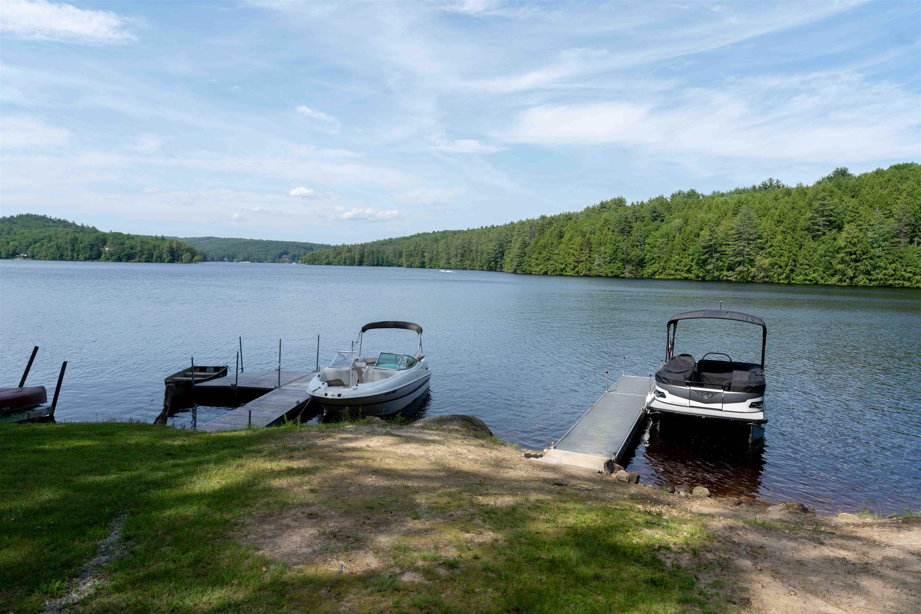 149 Branch Road Weare, NH 03281 - Photo 7 of 10