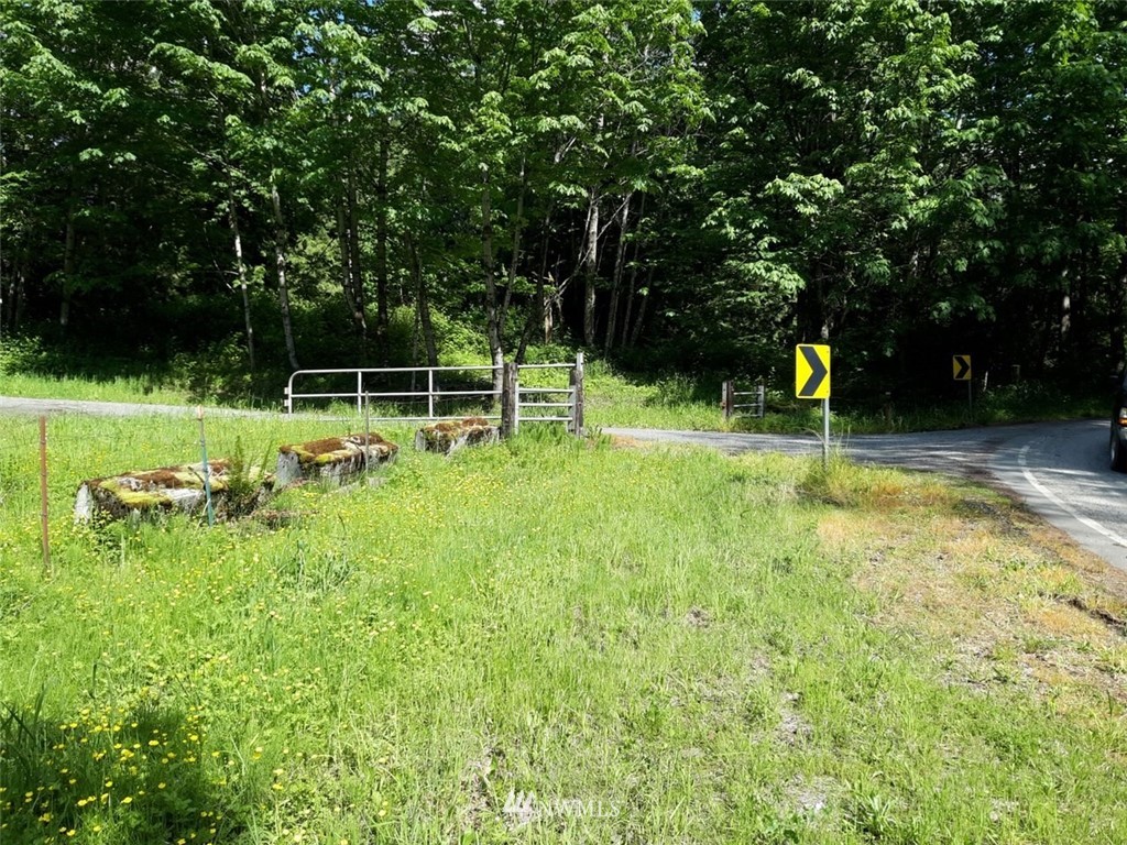 8310 North Pass Road Everson, WA 98247 - Photo 1 of 5