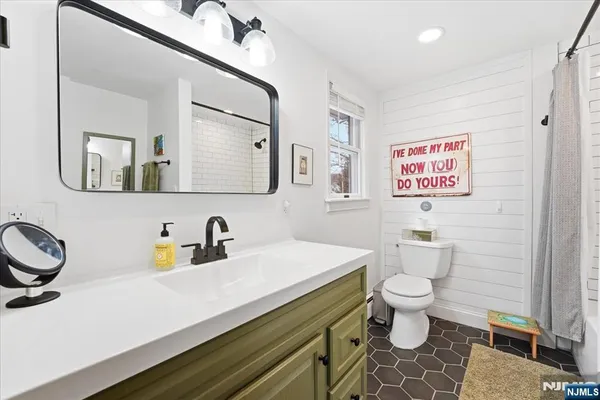 $699,000 | 666 Park Road, Morris Plains, NJ 07950