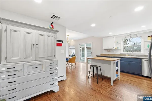 $699,000 | 666 Park Road, Morris Plains, NJ 07950