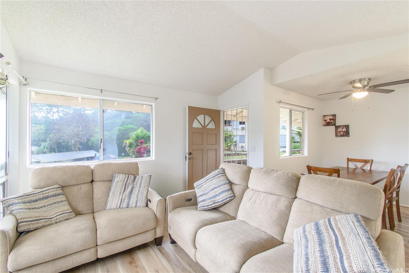 95-510 Wikao Street, Unit B202 Mililani, HI 96789 - Photo 4 of 23