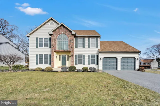 $459,900 | 2701 Huyett Drive, Sinking Spring, PA 19608