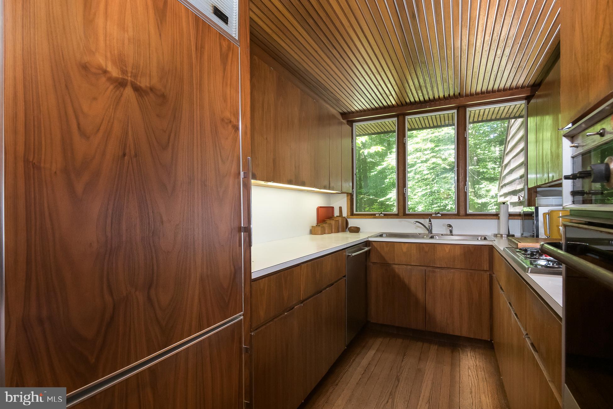 1221 Stuart Road Princeton, NJ 08540 - Photo 8 of 25