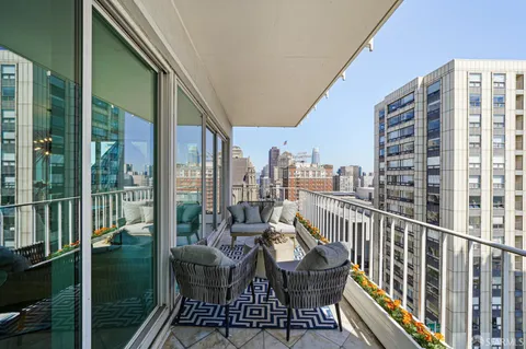 $2,195,000 | 1200 California Street, Unit 10C, San Francisco, CA 94109