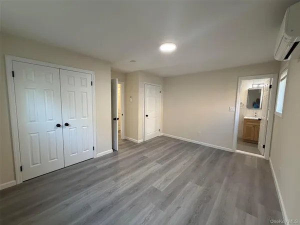 $4,000 | 14 Cornwall Lane, Port Washington, NY 11050