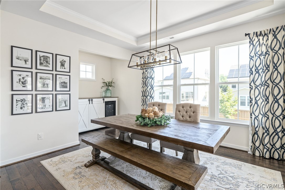 10946 Pointer Holly Path Glen Allen, VA 23059 - Photo 18 of 48 a living room with furniture and window