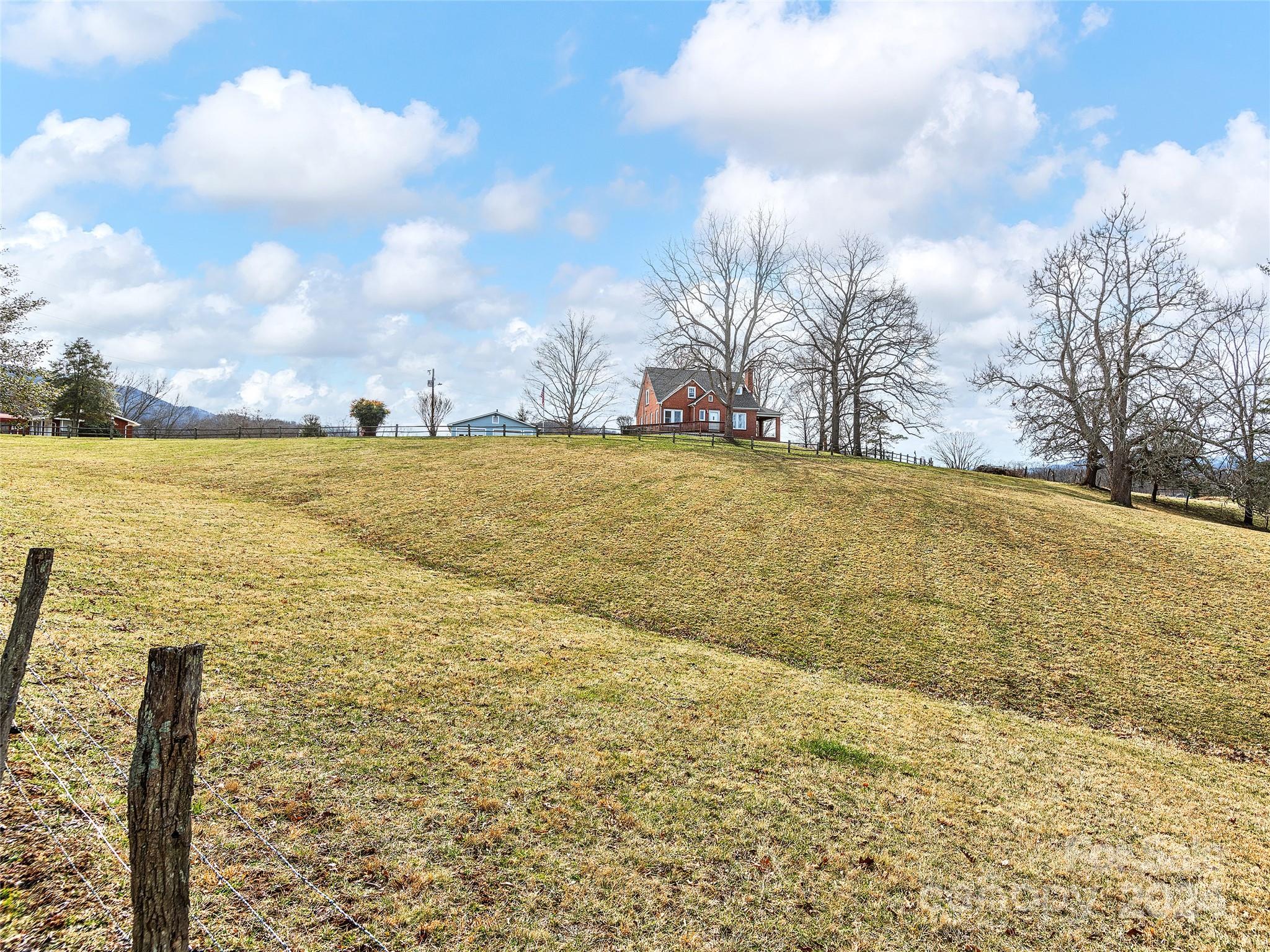 704 Mulberry Street Clyde, NC 28721 - Photo 30 of 36 a view of beach and ocean