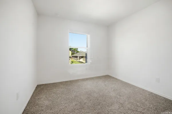 $2,000 | 23124 Double Bogey, San Antonio, TX 78261