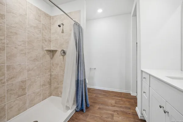 $2,000 | 23124 Double Bogey, San Antonio, TX 78261