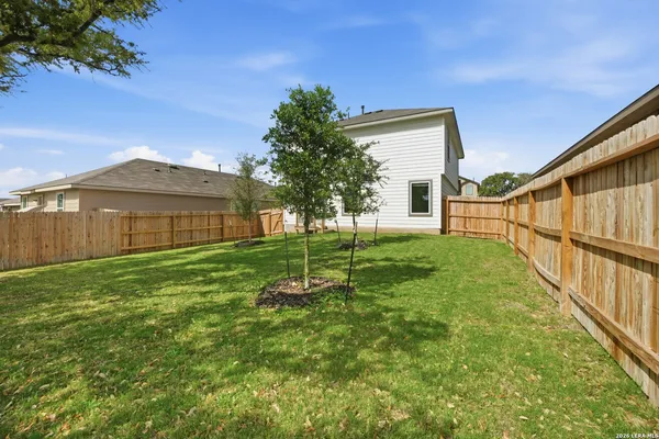 $2,000 | 23124 Double Bogey, San Antonio, TX 78261