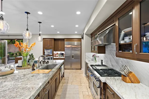 $5,680,000 | 137 Sunset Cove, Irvine, CA 92602