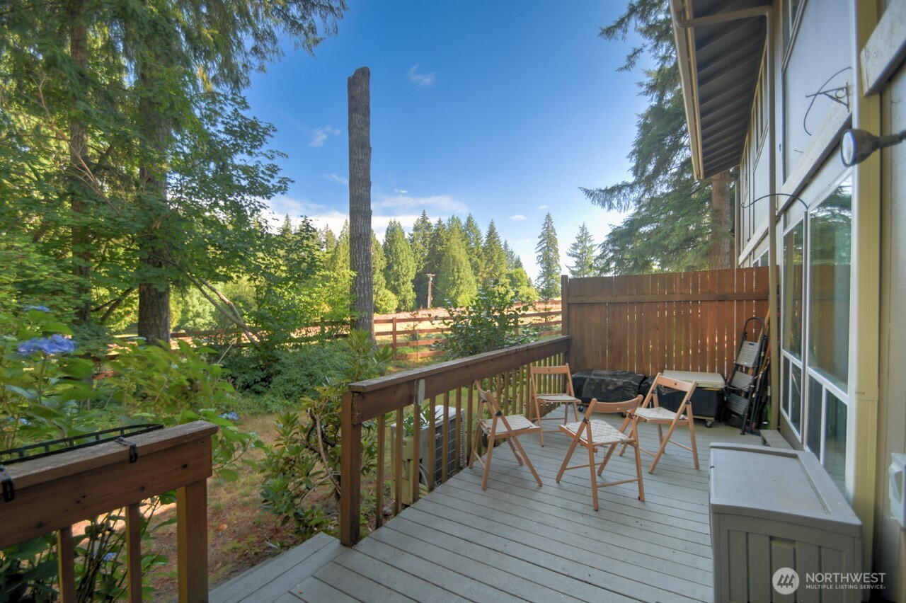 4703 Fairview Road Southwest, Unit 6 Olympia, WA 98512 - Photo 23 of 33