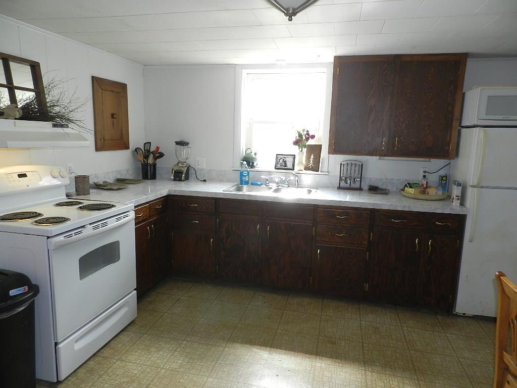 635 Round-The-Pond Road Norway, ME 04268 - Photo 32 of 35 Photo