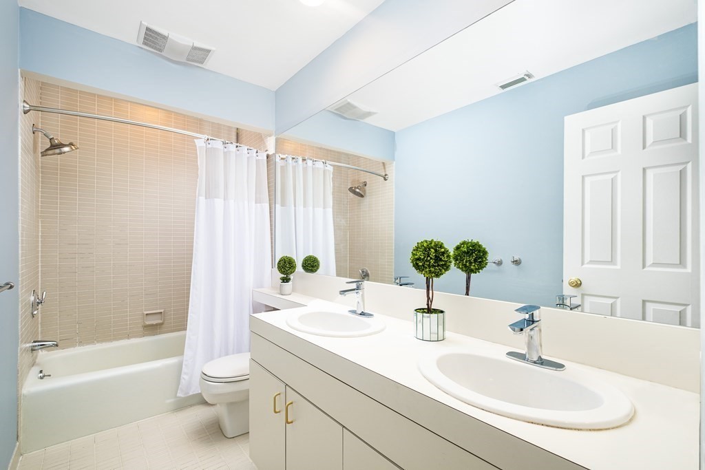 227 Summit Avenue, Unit E104 Brookline, MA 02446 - Photo 19 of 30