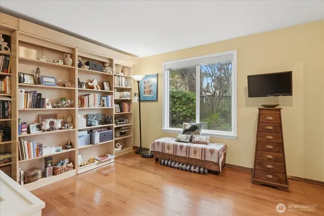 $680,000 | 903 30th Street Northwest, Unit 3D, Gig Harbor, WA 98335