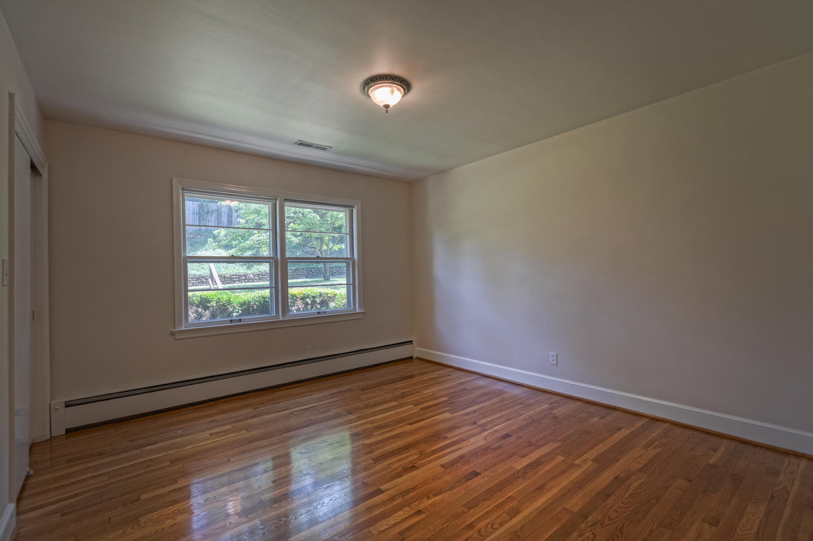 1711 Wilbur Road Southwest Roanoke, VA 24015 - Photo 14 of 25 14