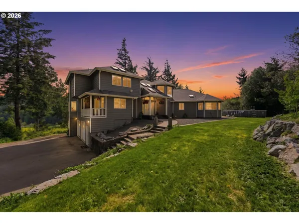 $1,299,000 | 95037 Haynes Way Lane, North Bend, OR 97459