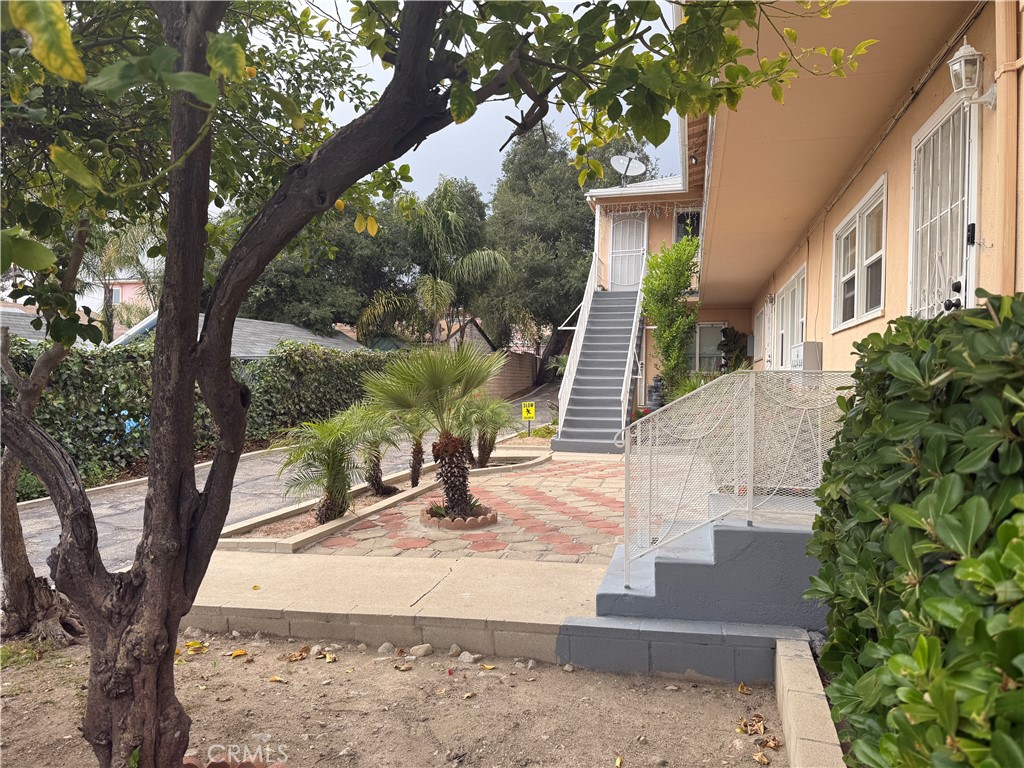 7061 Greeley Street Tujunga, CA 91042 - Photo 14 of 14 a view of a house with a tree