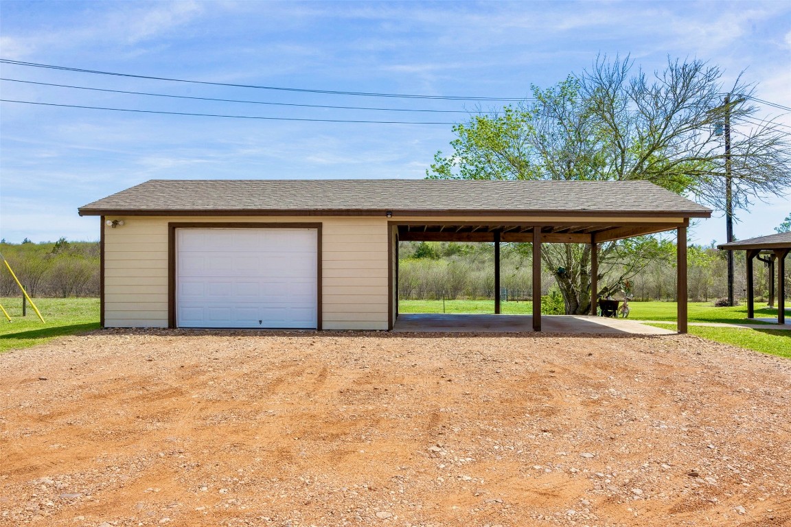 999 Salem Road Brenham, TX 77833 - Photo 16 of 41