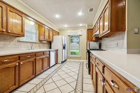 $240,000 | 17648 Sharpsburg Avenue, Baton Rouge, LA 70817