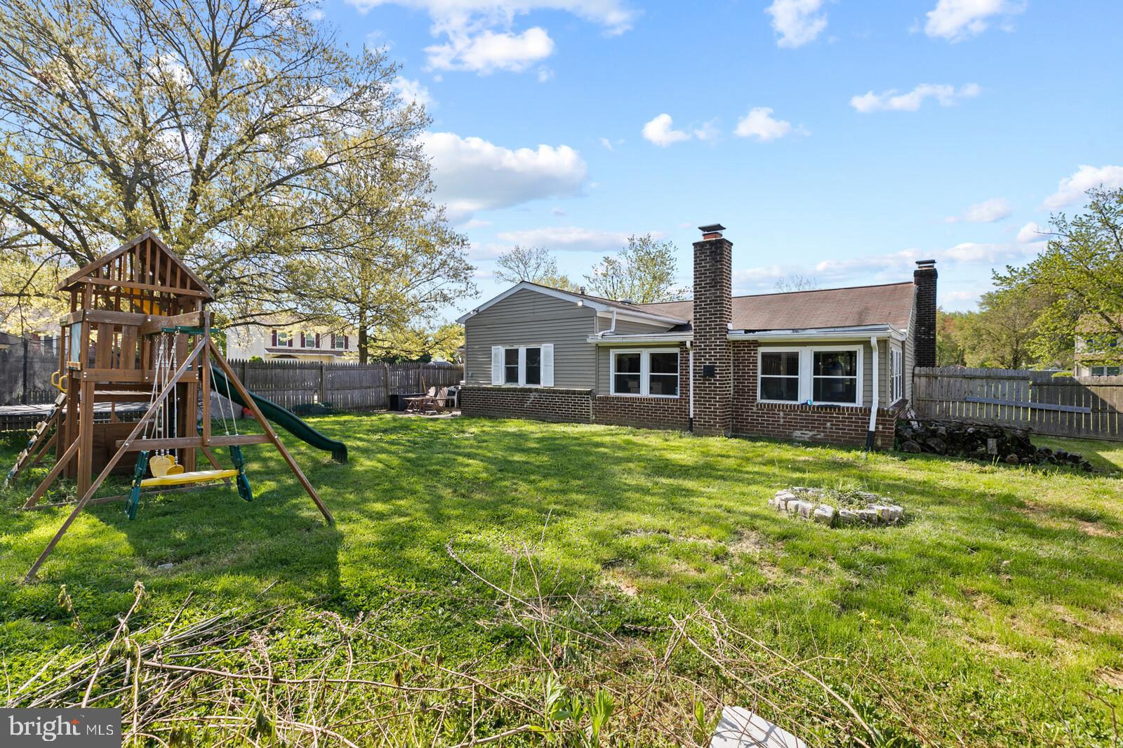 36 Fraser Road Blackwood, NJ 08012 - Photo 29 of 29 Rear Yard Swings