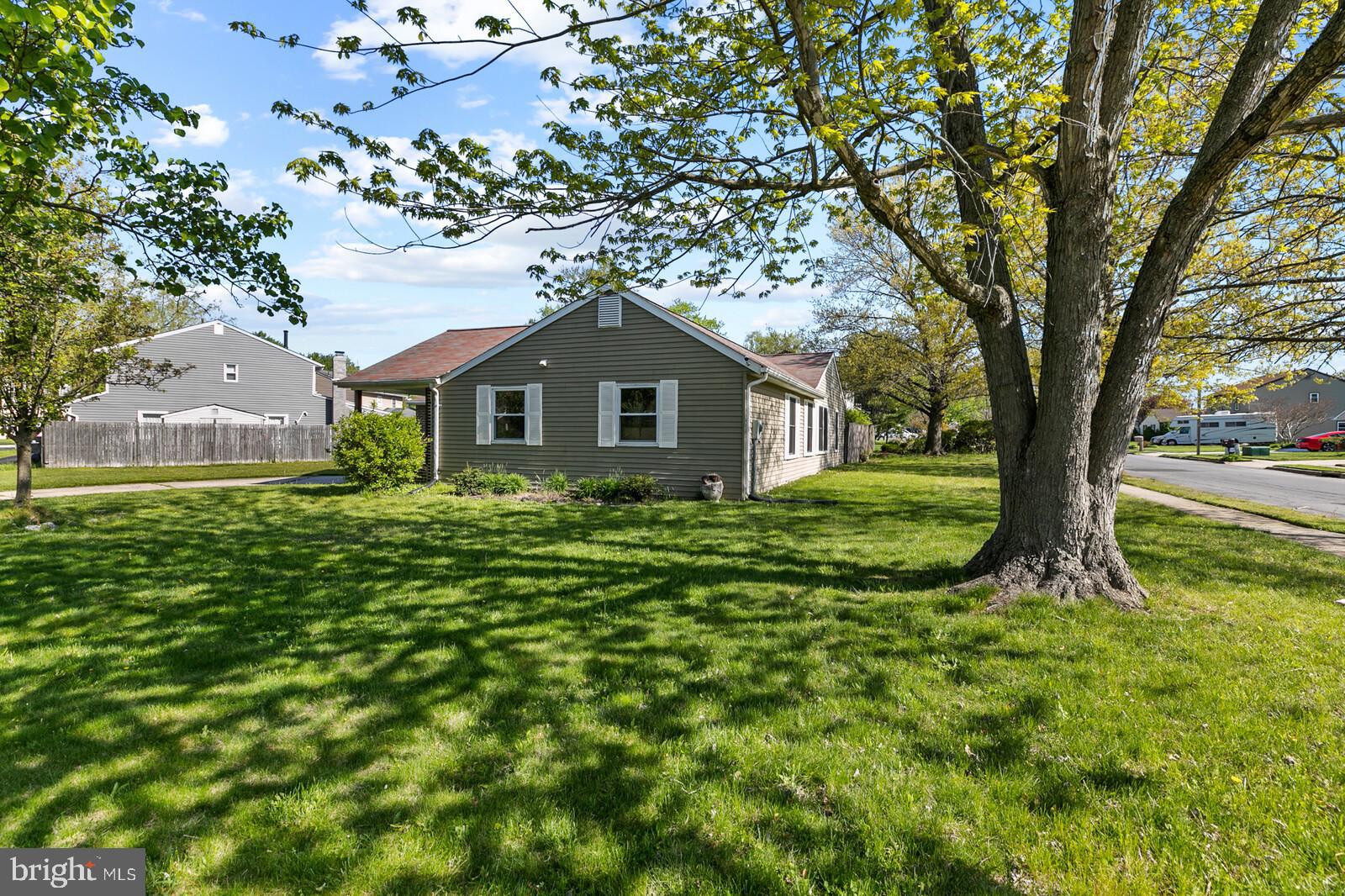 36 Fraser Road Blackwood, NJ 08012 - Photo 4 of 29 Home Side