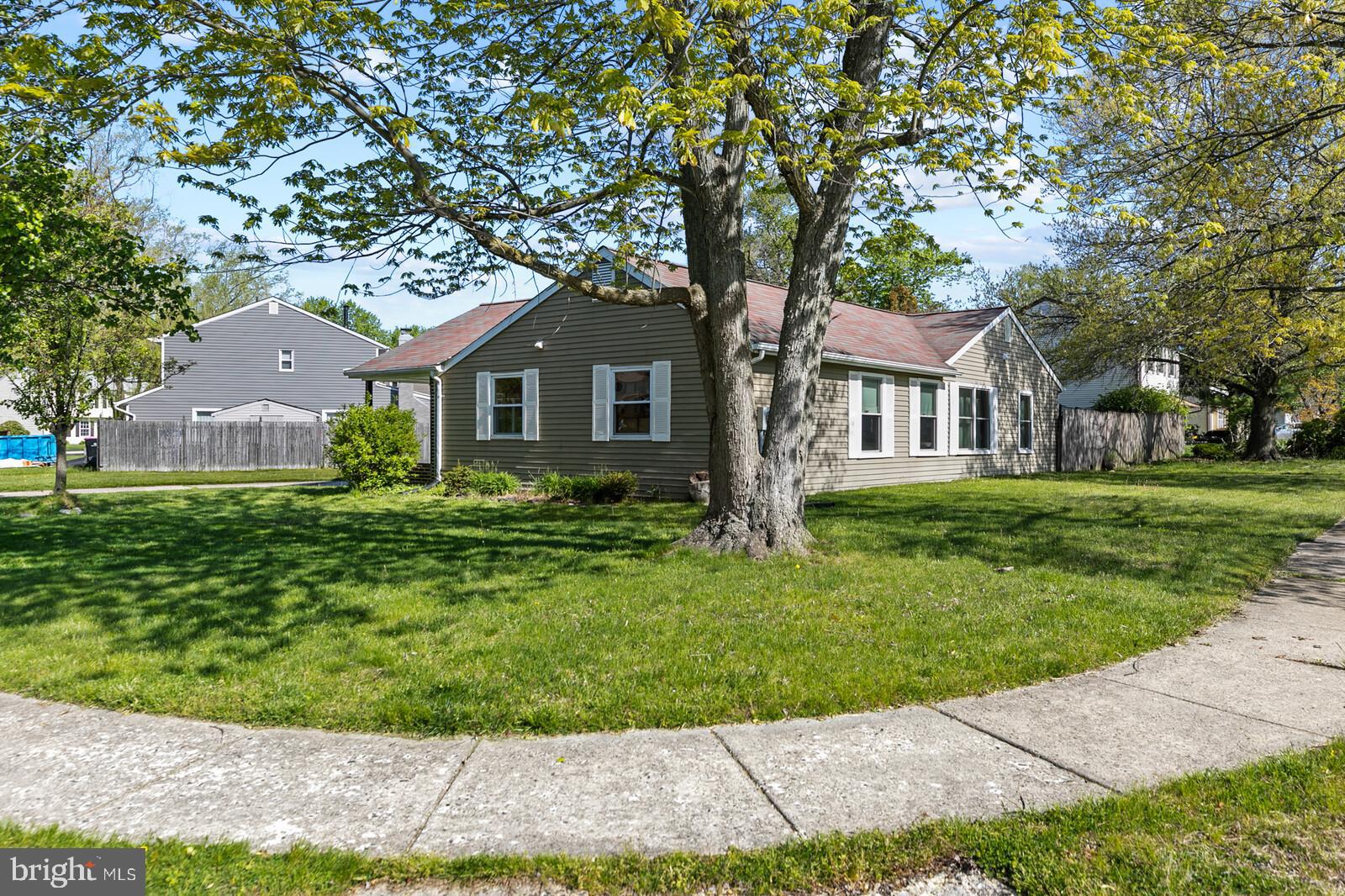 36 Fraser Road Blackwood, NJ 08012 - Photo 5 of 29 Home Side