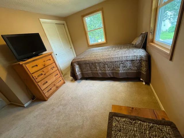 $289,900 | 209 Burr Oak Drive, Albert Lea, MN 56007