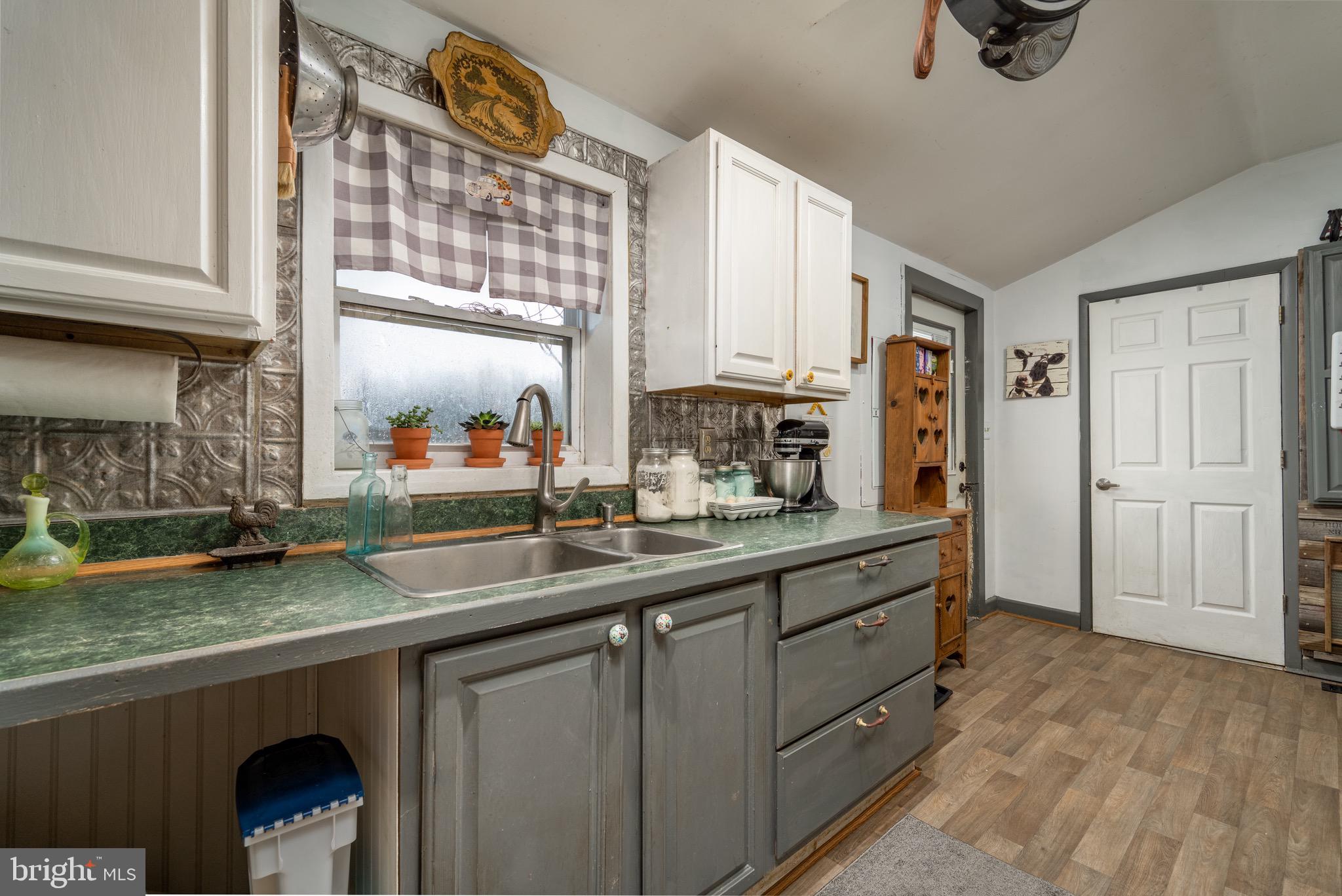 31855 East Line Road Delmar, MD 21875 - Photo 18 of 30