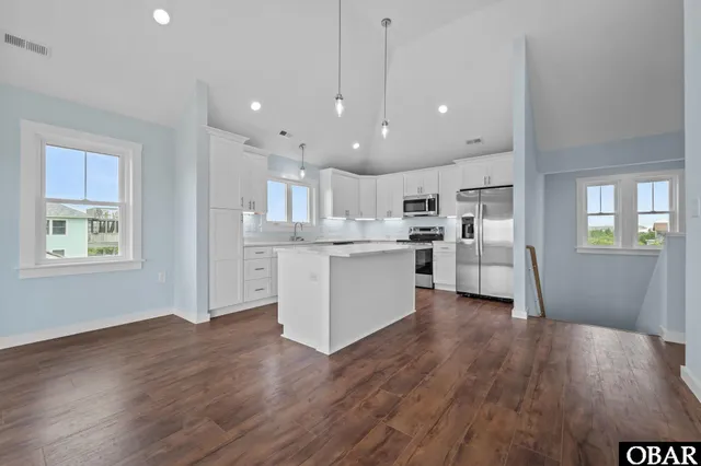 $999,999 | 26210 Merrimac Lane, Salvo, NC 27968