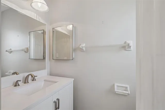 $389,000 | 33415 Picciola Drive, Fruitland Park, FL 34731