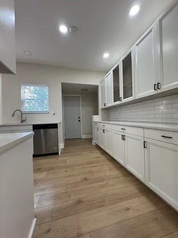 $329,900 | 395 Surrey Lane, Crete, IL 60417