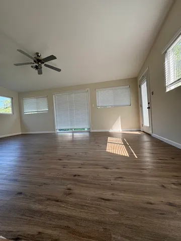 $329,900 | 395 Surrey Lane, Crete, IL 60417