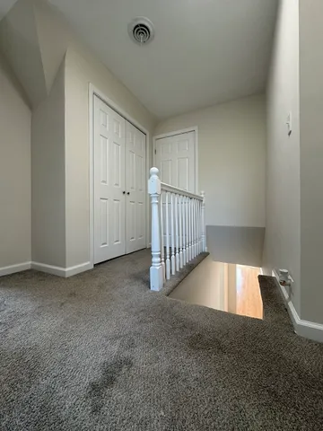 $329,900 | 395 Surrey Lane, Crete, IL 60417