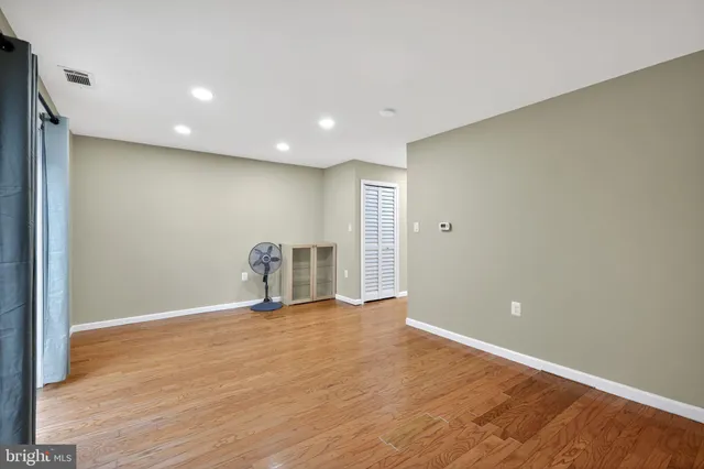 $2,850 | 680 Azalea Drive, Rockville, MD 20850