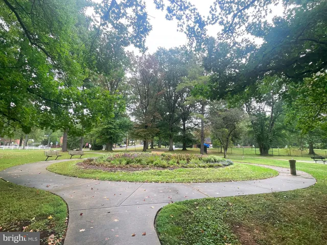 $2,850 | 680 Azalea Drive, Rockville, MD 20850