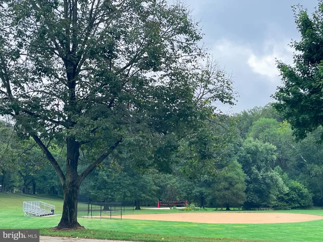 $2,850 | 680 Azalea Drive, Rockville, MD 20850