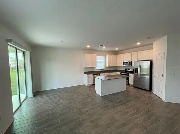 $2,100 | 660 Tanaro Lane, Haines City, FL 33844