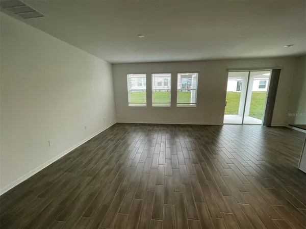 $2,100 | 660 Tanaro Lane, Haines City, FL 33844