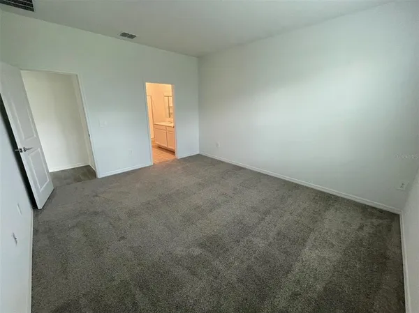 $2,100 | 660 Tanaro Lane, Haines City, FL 33844