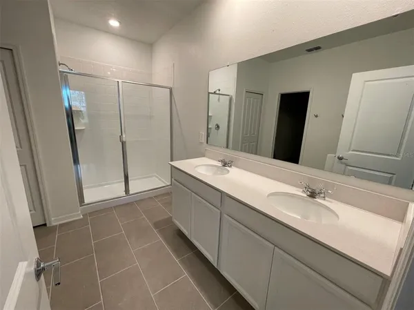 $2,100 | 660 Tanaro Lane, Haines City, FL 33844