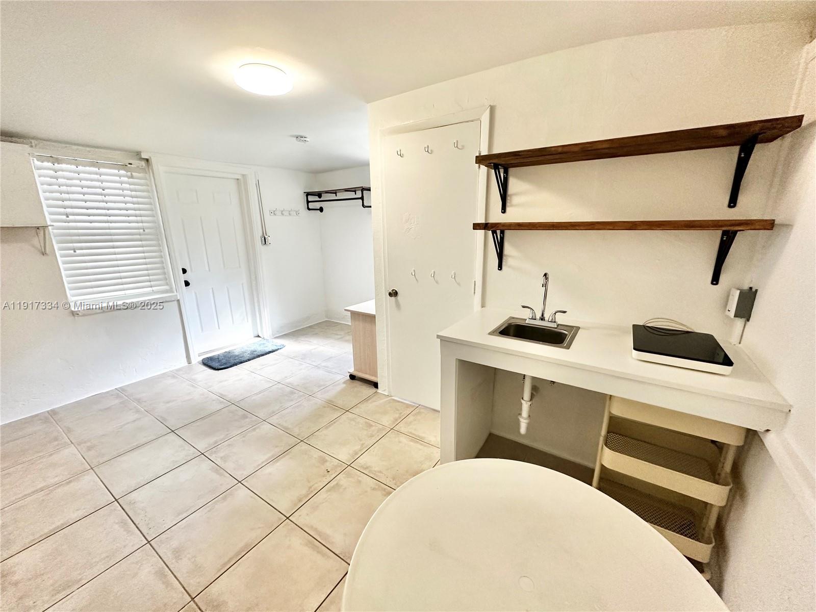 3085 Elizabeth Street, Unit 2 Miami, FL 33133 - Photo 8 of 18