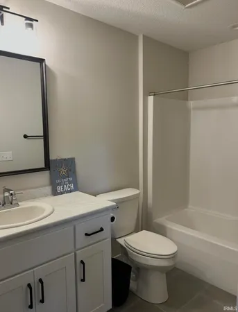 $430,000 | 13692 Montoro Court, Fort Wayne, IN 46845