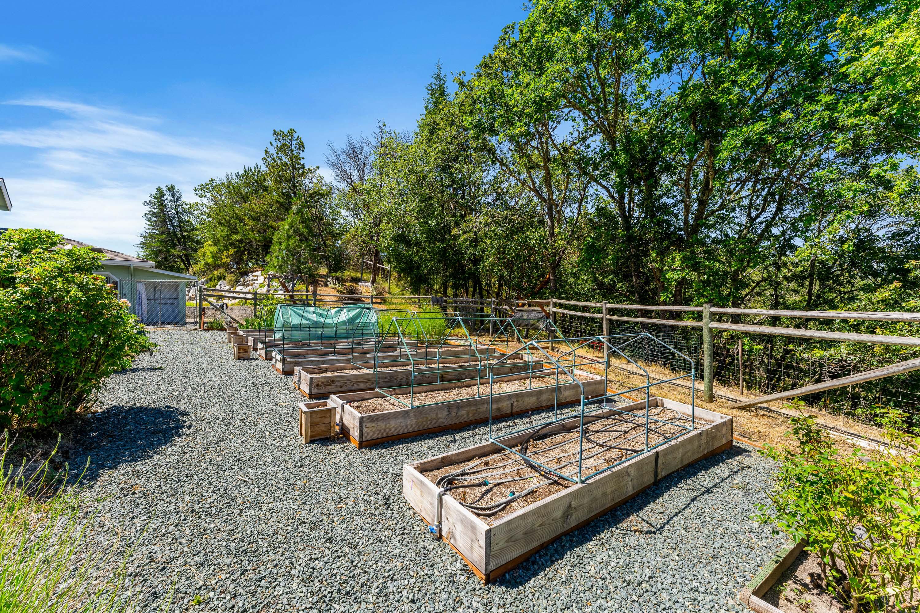 1117 Peco Road Grants Pass, OR 97526 - Photo 50 of 75 EXT (28 of 31)