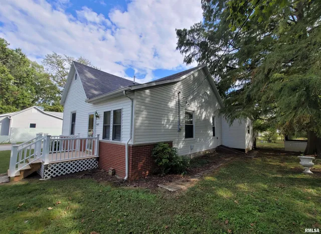 $95,000 | 405 St Clair Street, Odin, IL 62870